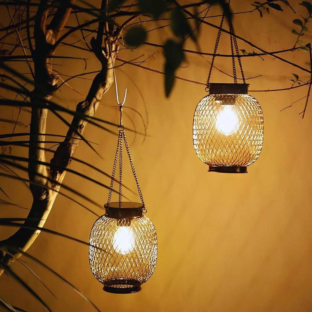 Solarna Lampa Ogrodowa Wisząca z Czujnikiem Zmierzchu i Metalową Siatką