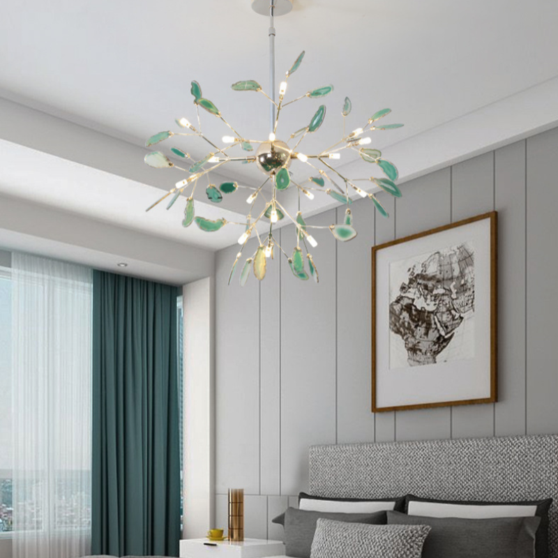 Żyrandol Art Deco z Plastrami Agatu i Gałązkami w Stylu Botanicznym